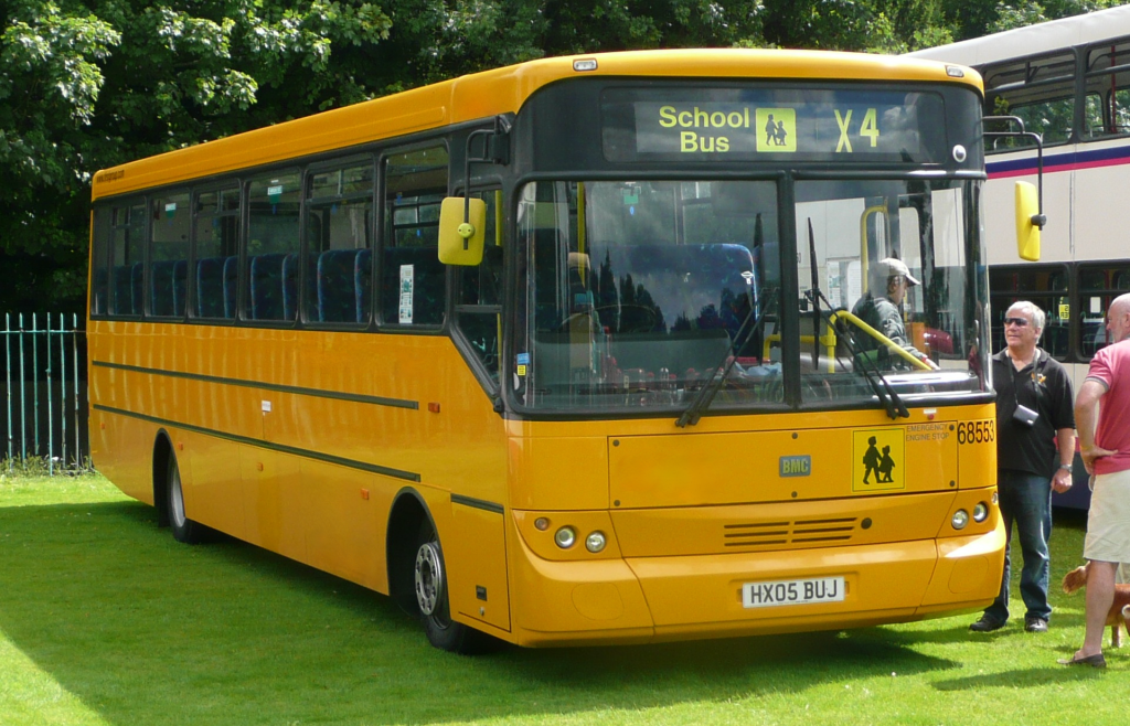 A yellow school bus. Image: CC BY-SA 3.0/ User: Arriva436 / Wikimedia.org / edited